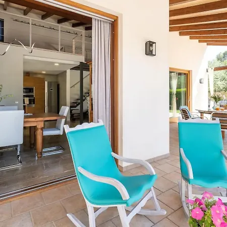 S'alzinar Villa